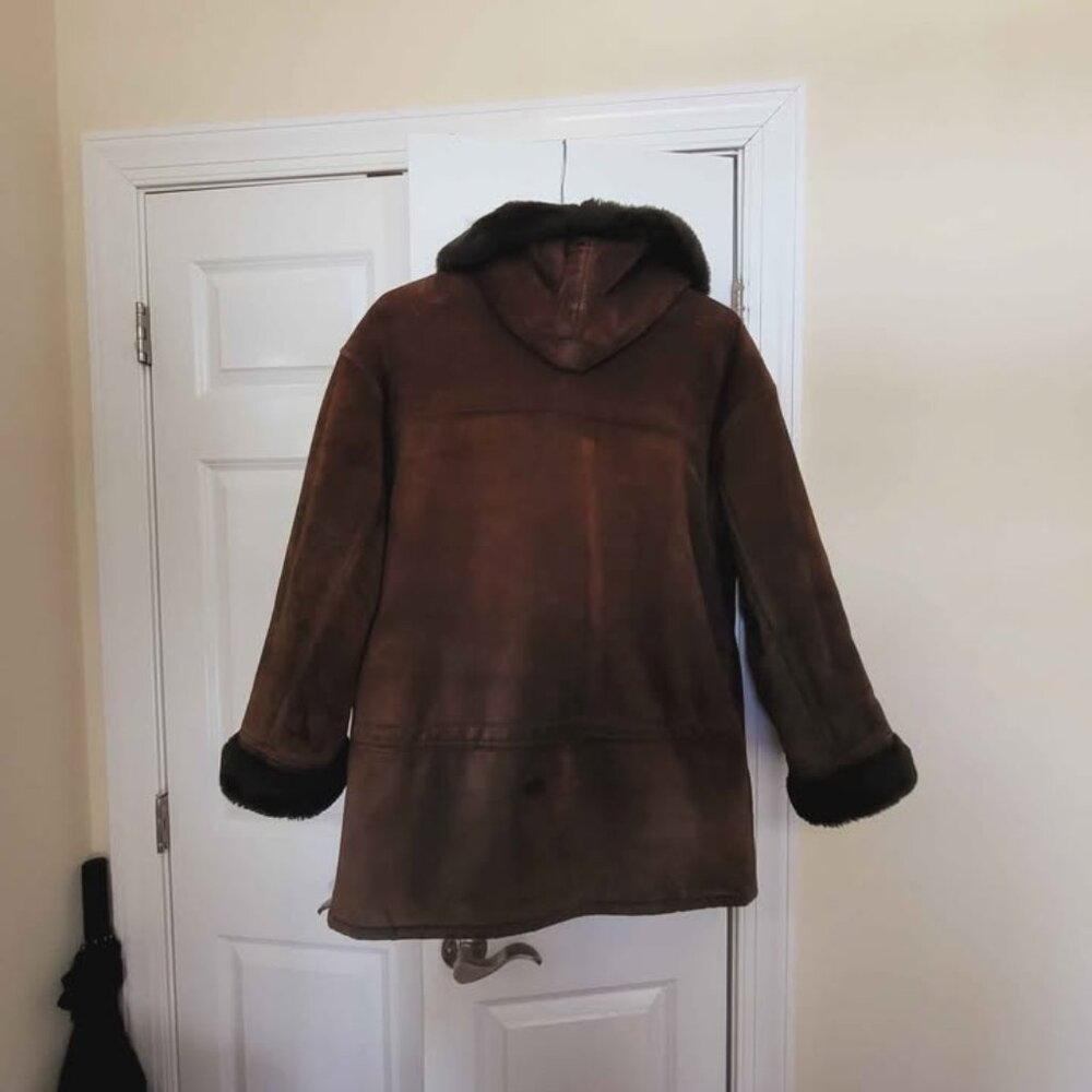 Vintage Victoria's Secret Brown Suede and faux fur coat - Picture 2 of 4